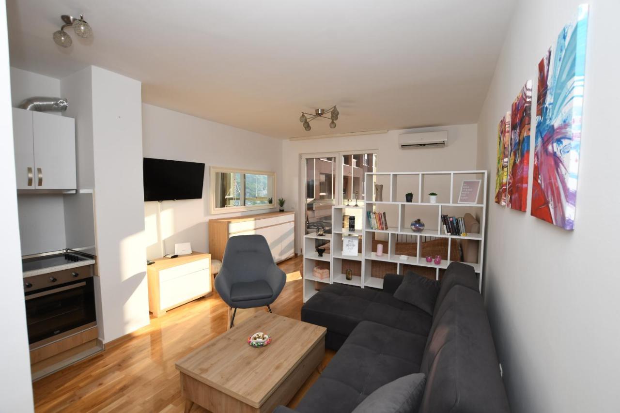 Sky Way Studio Apartment 사라예보 외부 사진