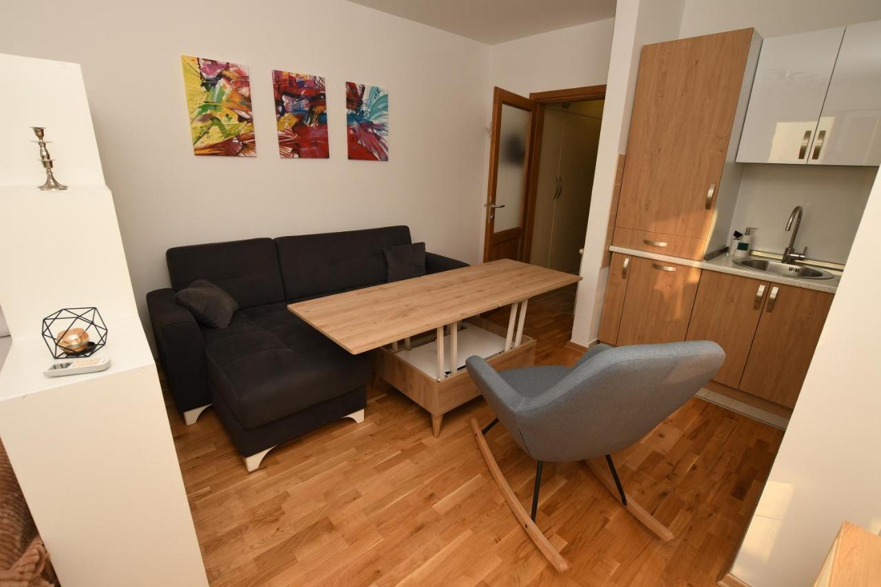 Sky Way Studio Apartment 사라예보 외부 사진