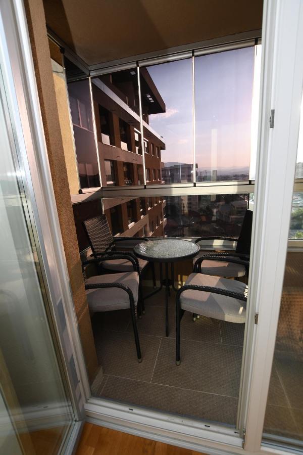Sky Way Studio Apartment 사라예보 외부 사진